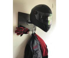 Вешалка-держатель для шлема